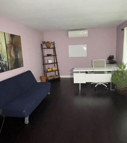 Building Photo - 107 Navaho Ct