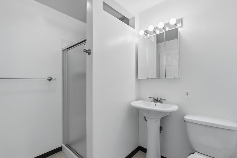 Building Photo - 7402 Serenade Cir