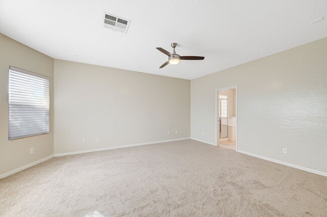 Building Photo - 4 Bedroom Home in Silverstone Ranch / No Rear Neighbors!