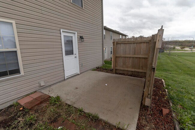 Building Photo - 5301 Currituck Ln