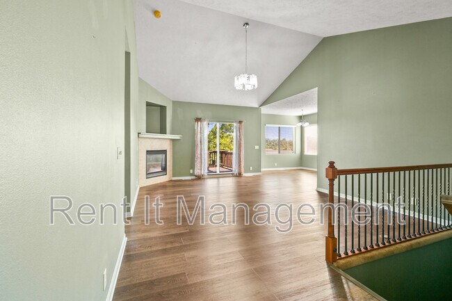 Building Photo - 7425 N 77th Ave