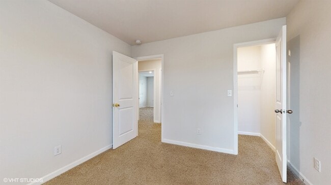 Building Photo - 3302 Bridgewood Dr