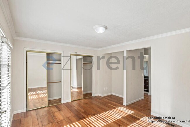 Building Photo - 808 Tremont Ct