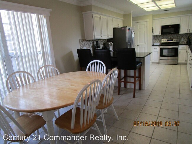 Building Photo - 4 br, 3 bath House - 2872 Tupelo Drive