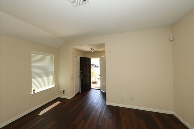 Building Photo - 21430 Palma Grove Way