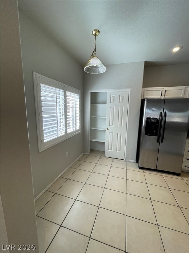 Building Photo - 1274 Capital Gains Dr