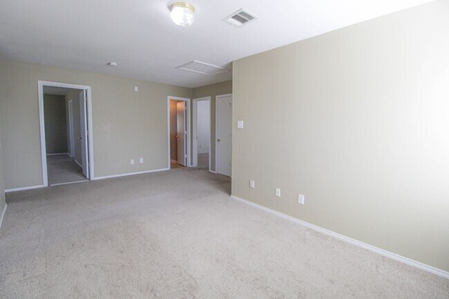 Building Photo - 20823 Blue Trinity