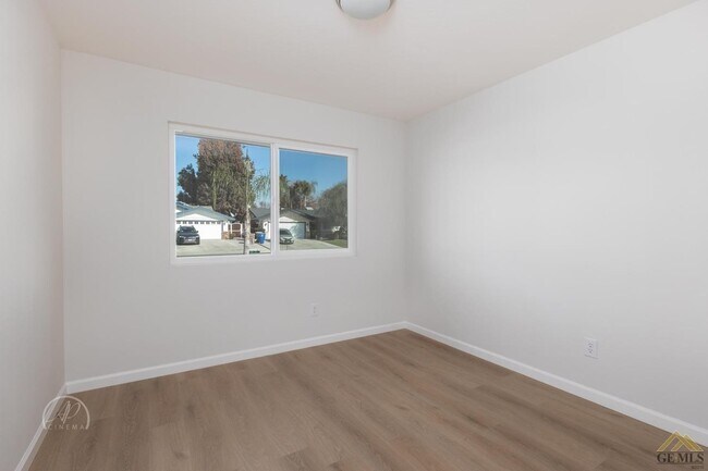 Building Photo - 6309 Nottingham Ln