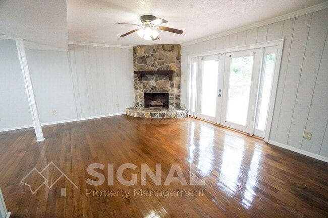 Building Photo - 302 Old Rocky Ridge Ln