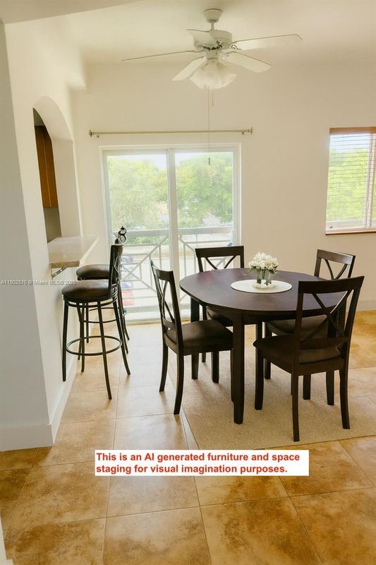 Building Photo - 357 N Royal Poinciana Blvd