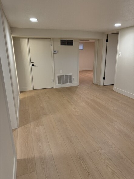 Building Photo - 1819 E Parleys Cyn Blvd
