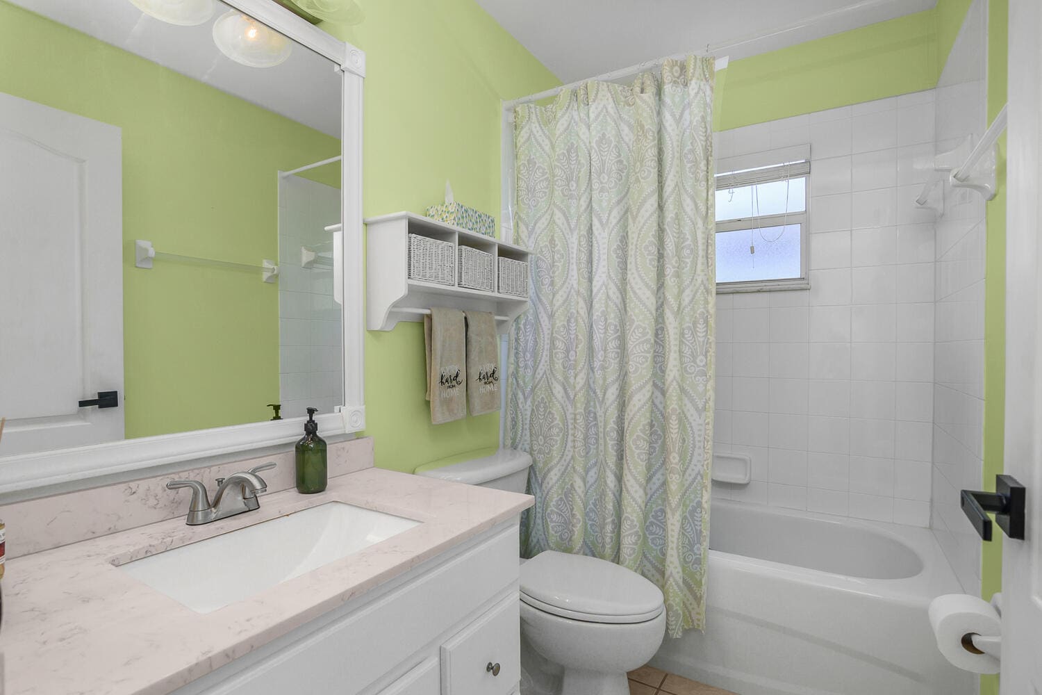 Building Photo - 21572 Brixham Run Loop