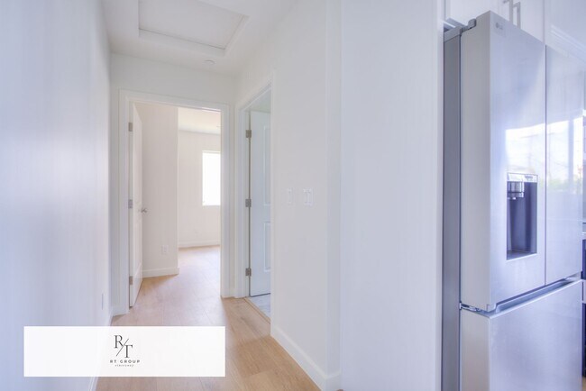 Building Photo - 2 Bed | 2 Bath | Alhambra School District