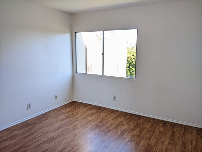 Guest Bedroom - 6050 Canterbury Dr