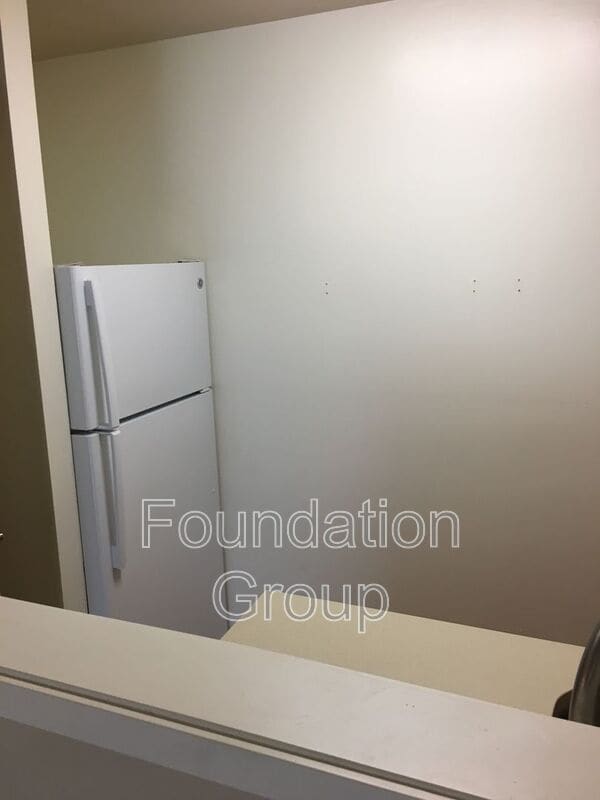 Building Photo - 4238 27th Ave W