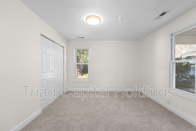 Building Photo - 432 Wiley Ave