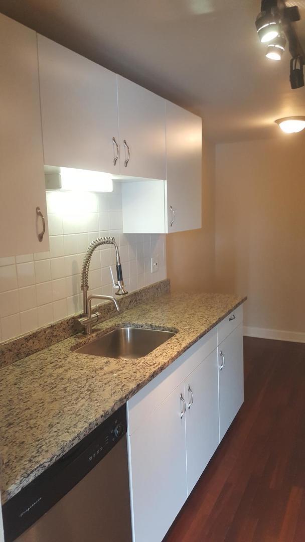 Building Photo - 21 Kristin Dr