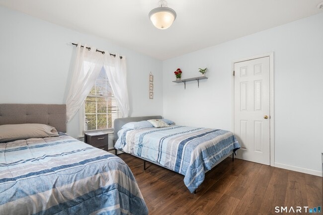 Building Photo - 38 Wooster Hts Rd