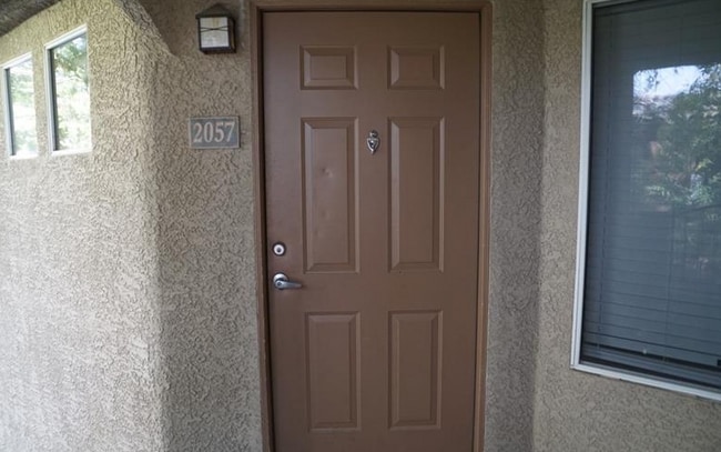 Building Photo - 4400 S Jones Blvd