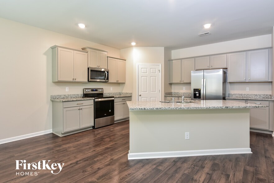 Building Photo - 3521 Lilly Brook Dr