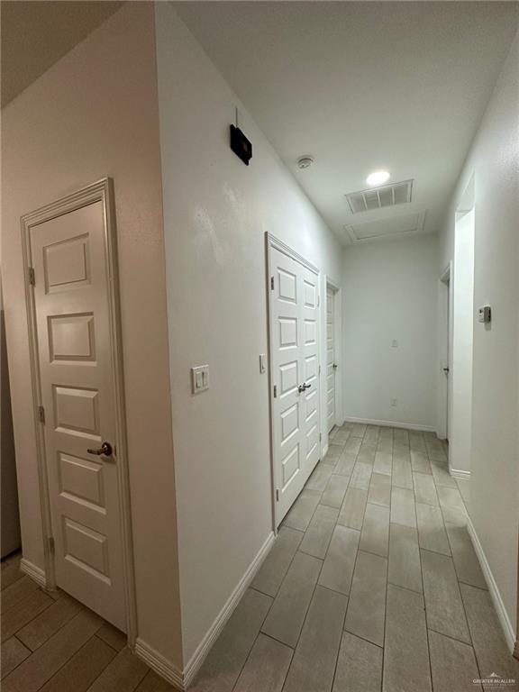 Building Photo - 23 Valeria St