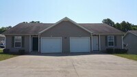 Building Photo - 257B EXECUTIVE AVE