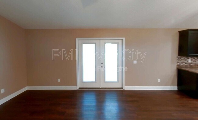 Building Photo - 53671 Carrington Dr