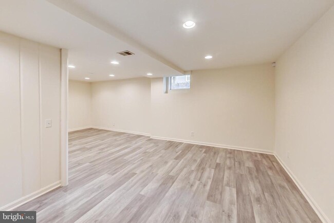 Building Photo - 4709 Edgefield Rd
