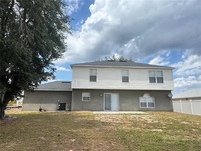 Building Photo - 10 Sawfish Ln