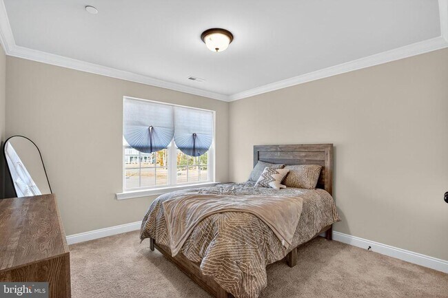 Building Photo - 7986 Benjamin Stoddert Ct