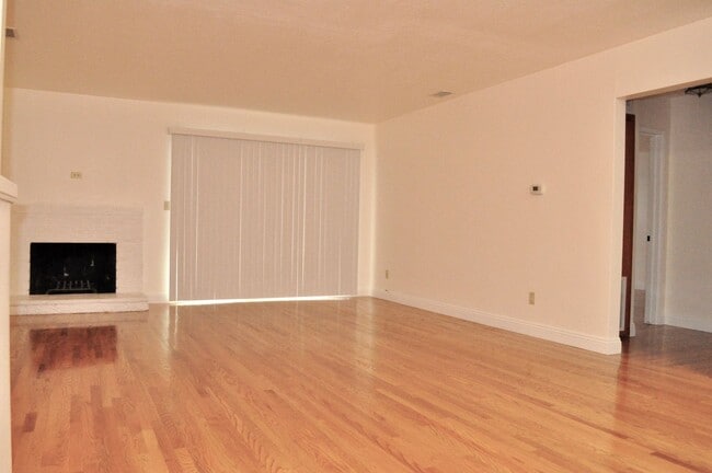 Building Photo - 7695 Torrem St