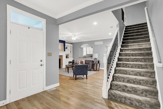 Building Photo - 12665 Apsley Ln