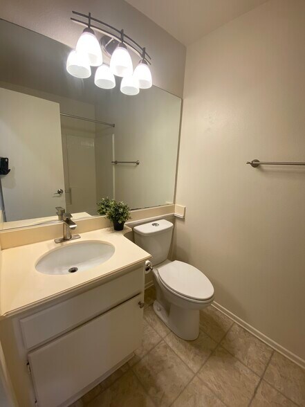 Bathroom 2 - 11235 Affinity Ct