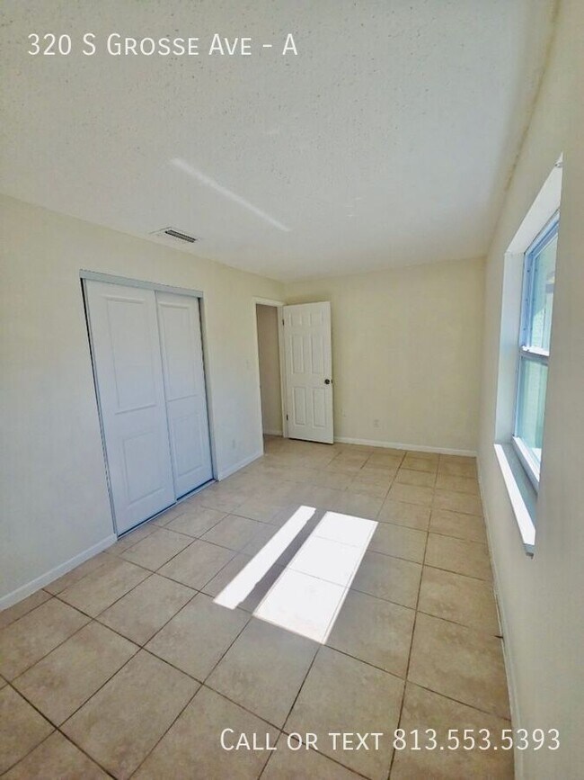 Building Photo - 320 S Grosse Ave