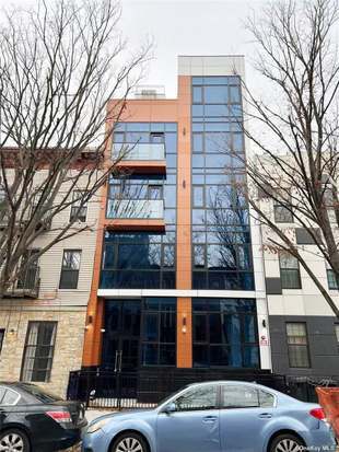 Building Photo - 163 MacDougal St
