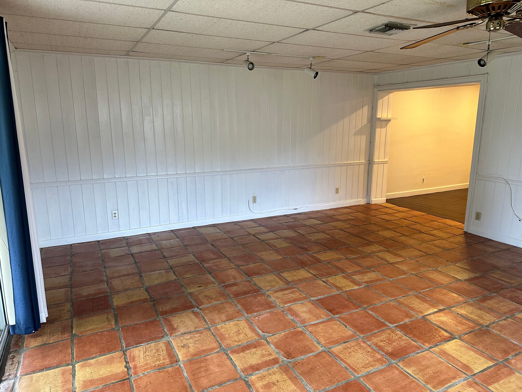 Building Photo - 825 Buttonwood Rd