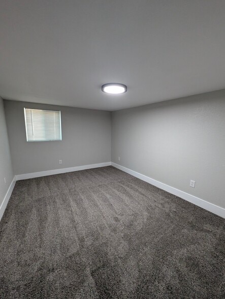 Building Photo - 95 Arbol Ave