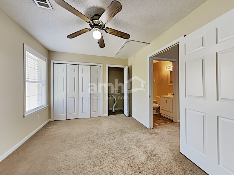Building Photo - 6646 Raner Cv