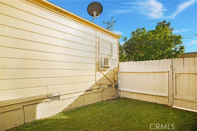 Building Photo - 315 W Elm St