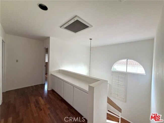 Building Photo - 10740 National Blvd