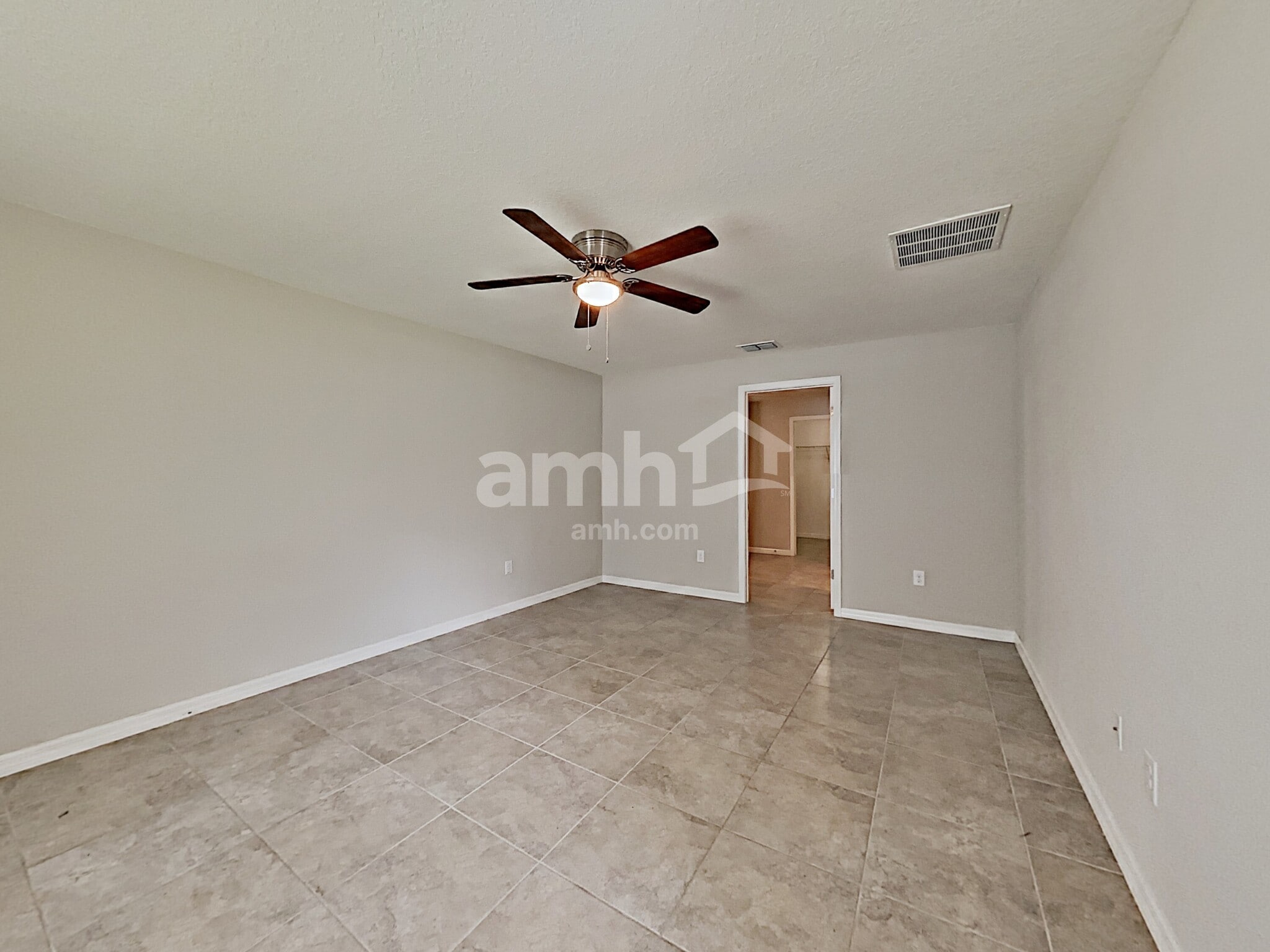 Building Photo - 10132 Carloway Hills Dr