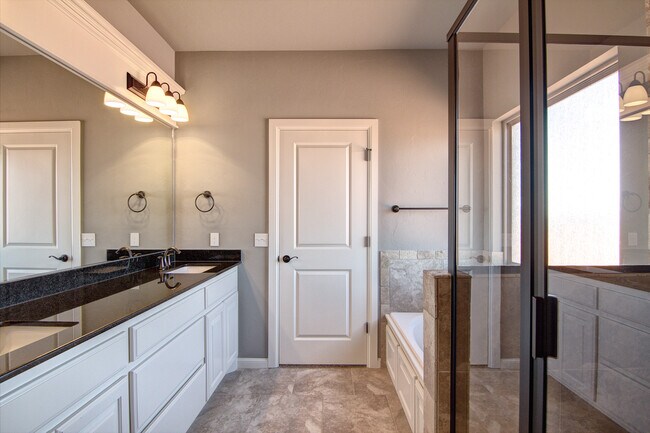 Building Photo - Beautiful Foster Signature Home in Great Location!