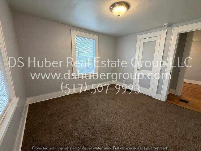 Building Photo - 2345 N Cedar St