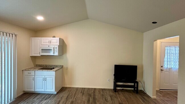 Building Photo - 28605 Forest Meadow Pl