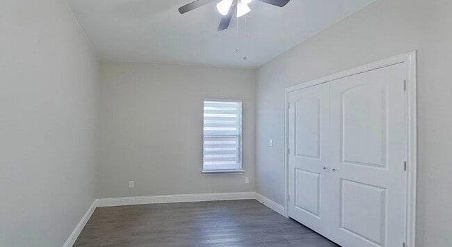 Building Photo - Move-In Ready 4-Bedroom Home with Timeless Appeal