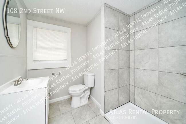 Building Photo - 108 2nd St NW