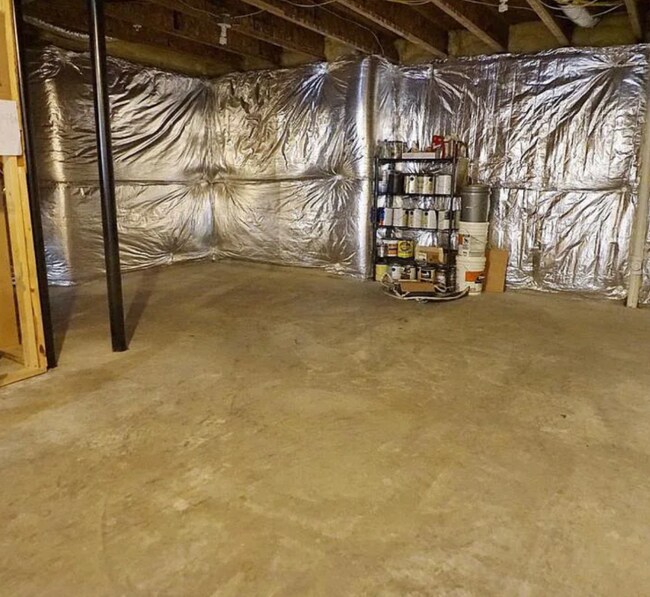 Building Photo - 46123 Gooseneck Dr