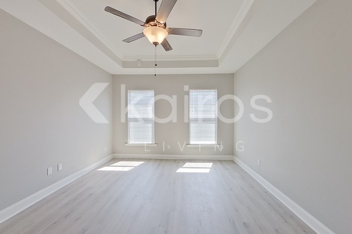 Building Photo - 14710 Sonoma Blvd