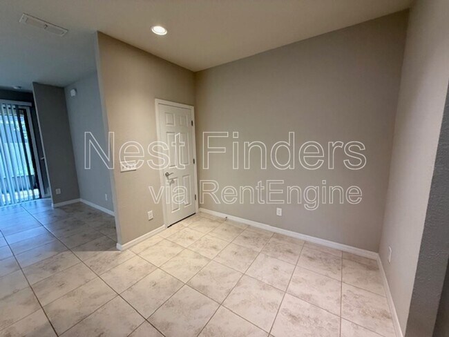 Building Photo - 7028 Buroak Ct