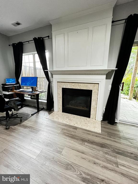 Building Photo - 1185 Cypress Tree Pl
